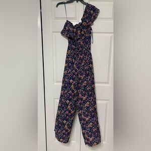 Design Lab Floral One-Shoulder Jumpsuit size S